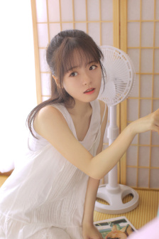 李蕴